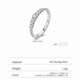 Moissanite Lumière Ring